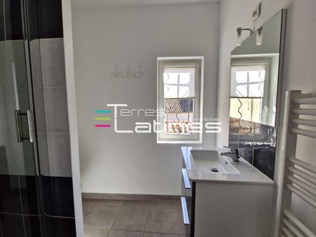 Location Appartement 2 pièces 41m² NIMES 30000 - Photo 5
