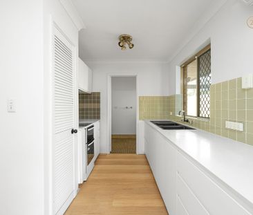 Rossmoyne School Zone @ $700 Per Week - Photo 2