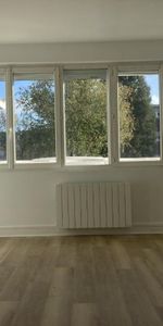 Location Appartement 2 pièces 46m² LISIEUX 14100 - Photo 3