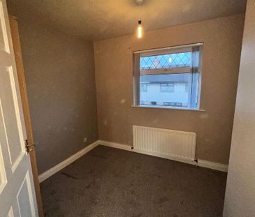 44 West Street, Ballycarry, BT389HR, Carrickfergus - Photo 4