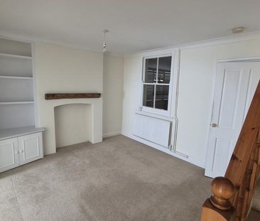 2 bedroom end of terrace house to rent - Photo 3