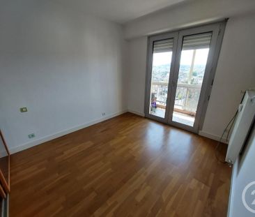 Location Appartement 3 pièces 90m² BRIVE LA GAILLARDE 19100 - Photo 2