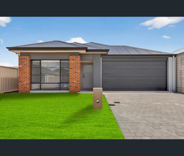 16 Wheeler Street, Eglinton, WA 6034 - Photo 2