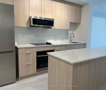 For Lease - 2501 Saw Whet Boulevard Unit# 232, Oakville, Ontario - Photo 4