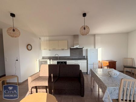 Location Appartement 3 pièces 70m² NEUVILLE SUR SAONE 69250 - Photo 3