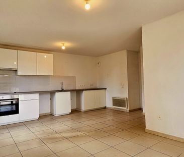 Location Appartement 3 pièces 58m² VIDAUBAN 83550 - Photo 2