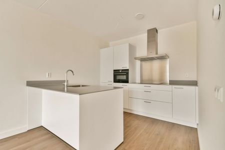 Appartement te huur: Hellingbaan 354 1033 DB Amsterdam - foto 3