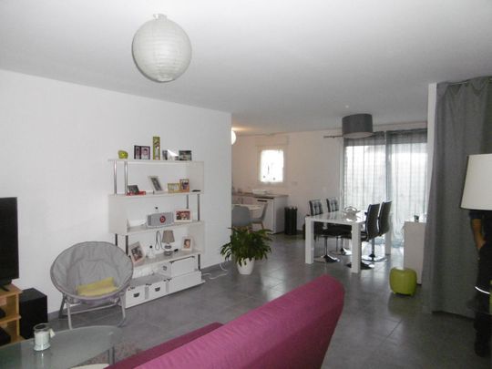 Location Maison 3 pièces 71m² - Photo 1