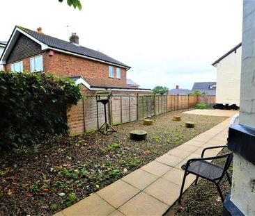 Flat to rent on - Photo 3