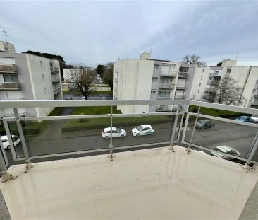 Location appartement 2 pièces - 37m² à Vannes (56000) - Photo 2