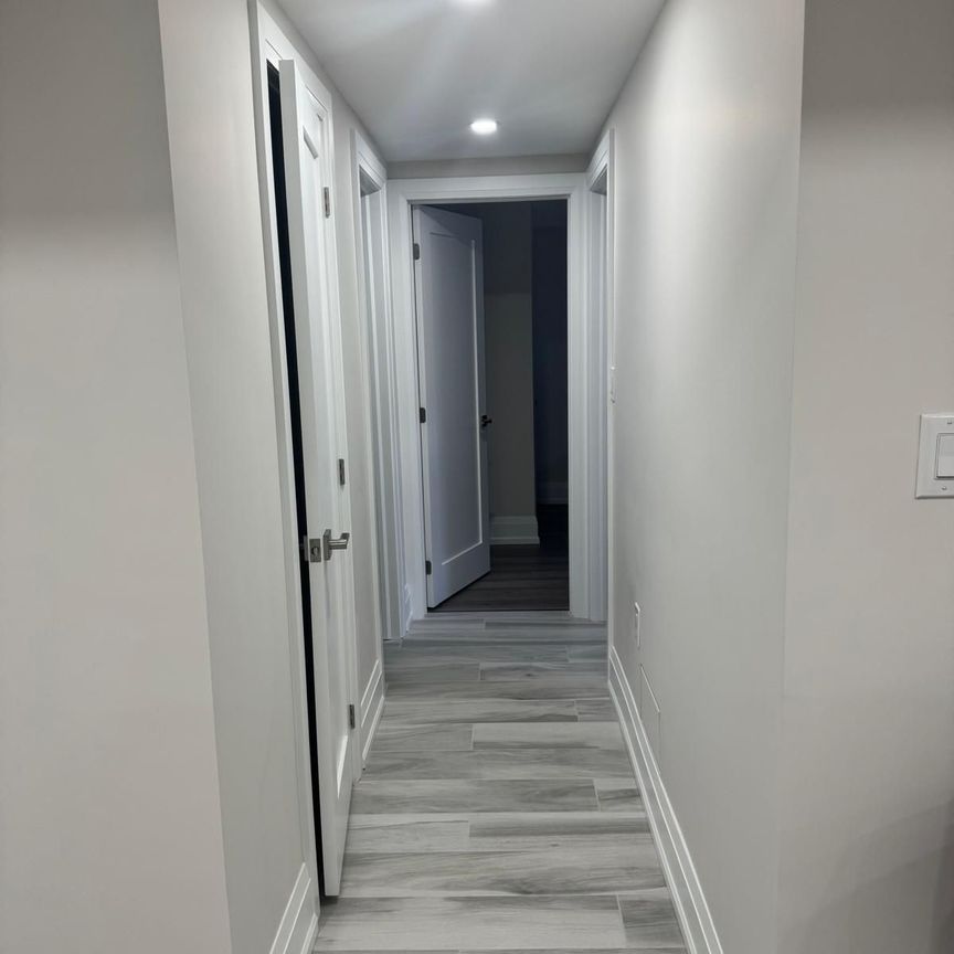 For Lease - 18 observatory Crescent, Brampton, Ontario - Photo 1