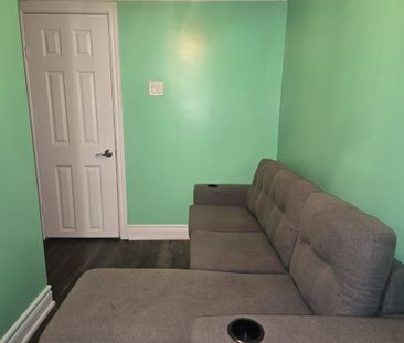 For Lease - 74 Ranstone Garden, Toronto, Ontario - Photo 1