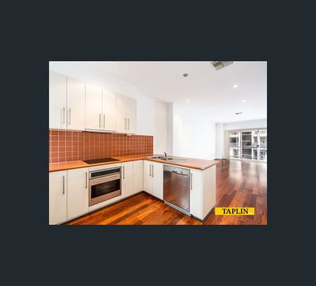 3/112 Gilbert Street, Adelaide, SA 5000 - Photo 2