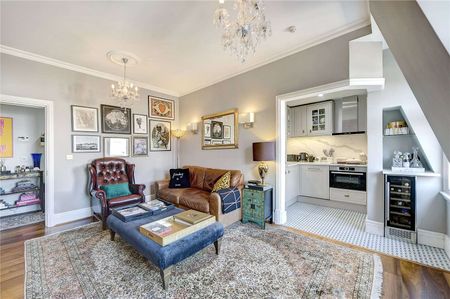 An Excellently Presented One-Bedroom Apartment in the Heart of St. James's. - Photo 3