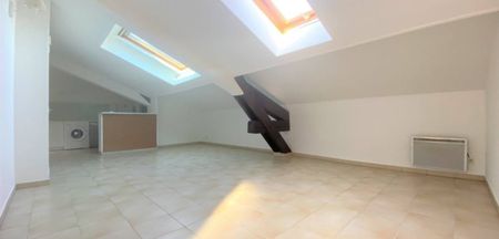 Location Studio - Photo 3