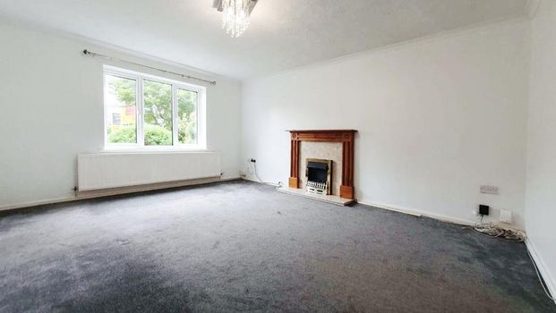 4 bedroom detached house to rent - Photo 1