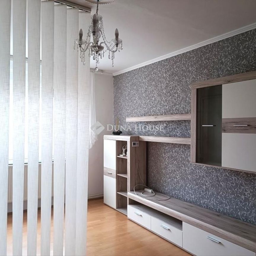 Kiadó újszerű állapotú panel lakás - Békéscsaba - Fotó 1