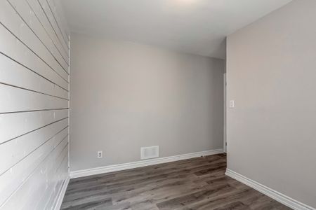 For Lease - 44 West 4th Street Unit# Upper Level, Hamilton, Ontario - Photo 4