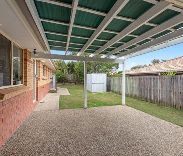 9 LAKEWOOD COURT, Flinders View, Qld 4305 - Photo 3