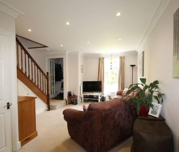 2 bedroom terraced house to rent - Photo 2