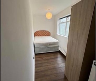 Studio Flat, Gardenia Avenue, LU3 - Photo 2