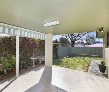 Modern & Private... - Photo 5