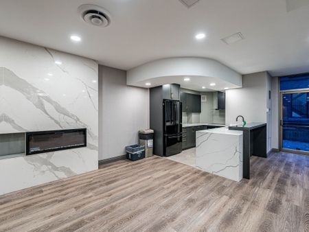 For Lease - 95 Prince Arthur Avenue Unit# 221, Toronto, Ontario - Photo 3