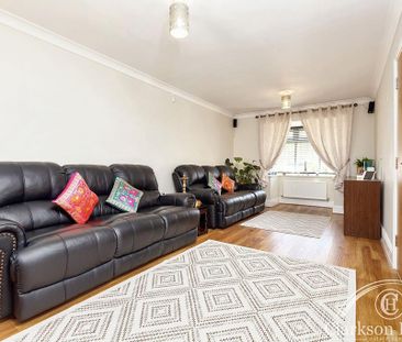 5 bedroom detached house to rent - Photo 5