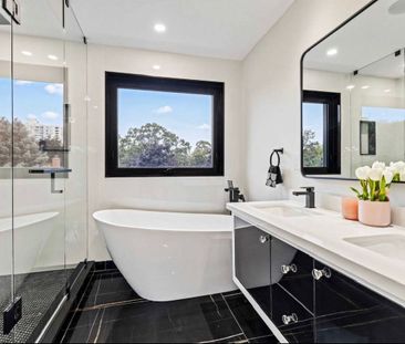 For Lease - 2506 Camilla Road, Mississauga, Ontario - Photo 4