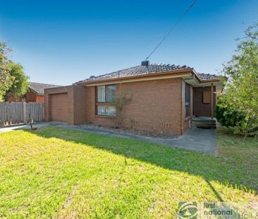 Spacious Two Bedroom Unit! - Photo 4