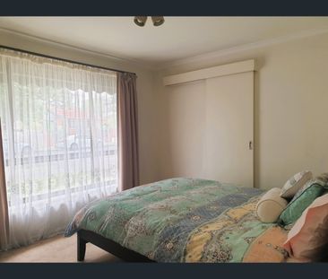 14 Wanalta Road, Carnegie, Vic 3163 - Photo 4
