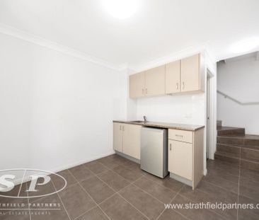 Modern Studio in Merrylands - Photo 2