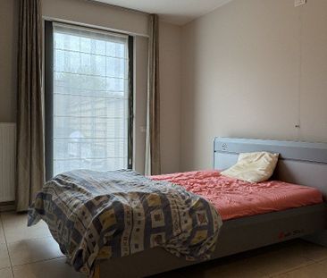 Ruim gemeubeld 2-slaapkamer appartement met terras op benedenverdie... - Foto 6