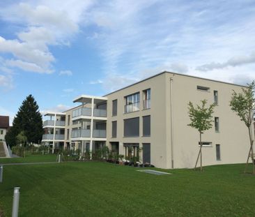 moderne 4.5 Zi.-Wohnung an idyllischer Lage - Photo 1