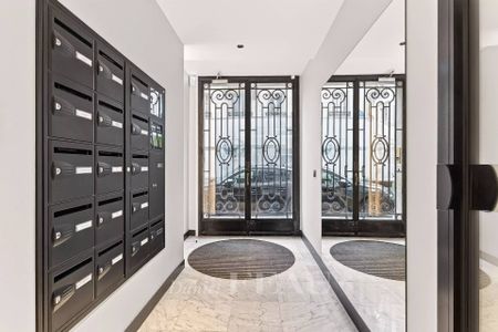 Location appartement, Paris 7ème (75007), 2 pièces, 42.57 m², ref 86742199 - Photo 5