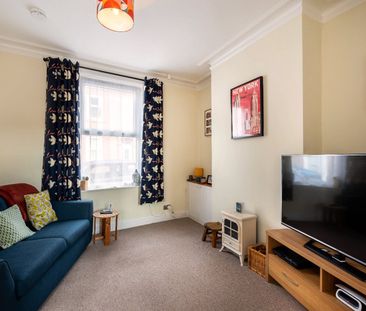 3 bedroom terraced house to rent - Photo 3