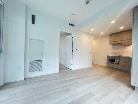 For Lease - 39 Roehampton Avenue Unit# 3108, Toronto, Ontario - Photo 4