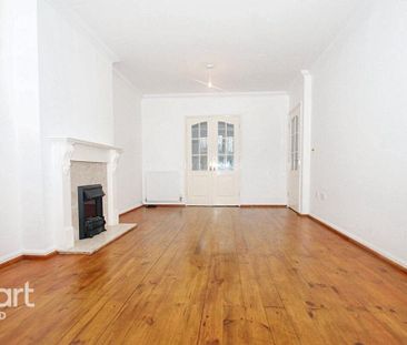 4 bedroom detached house to rent - Photo 2