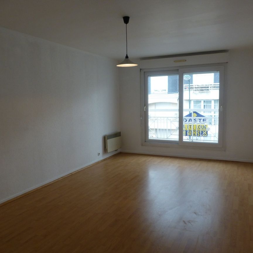 Location Appartement 1 pièce 28m² PONTAULT COMBAULT 77340 - Photo 1