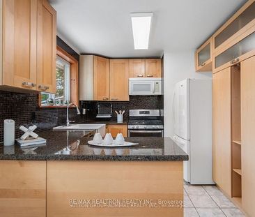 For Lease - 95 Murray Drive, Aurora, Ontario - Photo 6