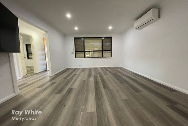 Convenient location - Photo 1