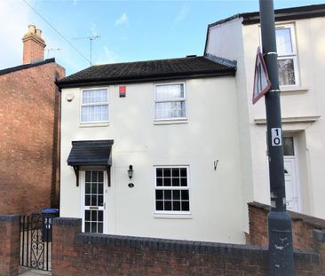 3 bedroom terraced house to rent - Photo 2