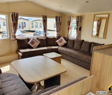 2 bedroom park home to rent - Photo 1