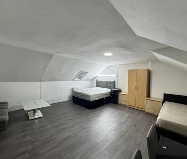 Room in a Shared House, Dixon Avenue, G42 - Photo 5