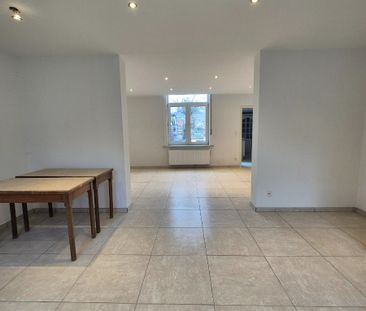 Instapklaar huis met 5 slaapkamers in Heuvelland - Photo 1