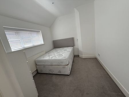 Milton Road, Bournemouth, Dorset - Photo 2