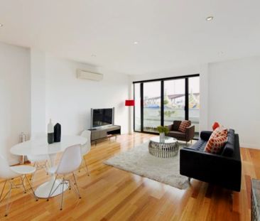 3 Bed, 2 Bath - Photo 4