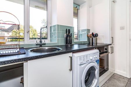 2 bedroom apartment to rent - Photo 5