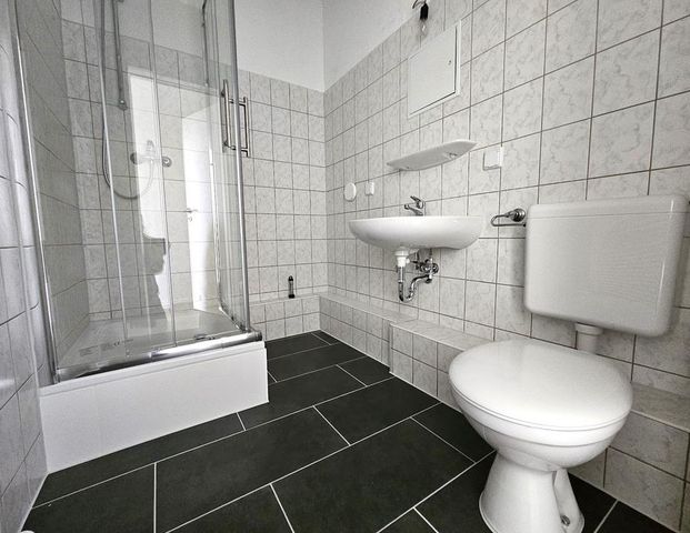 Zentral. Praktisch. Hoch hinaus – Dein neues Zuhause ! Jetzt 2 NKM sparen* - Foto 1