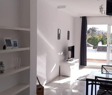 Luxury penthouse for rent in Nueva Andalucia, Spain - Photo 1